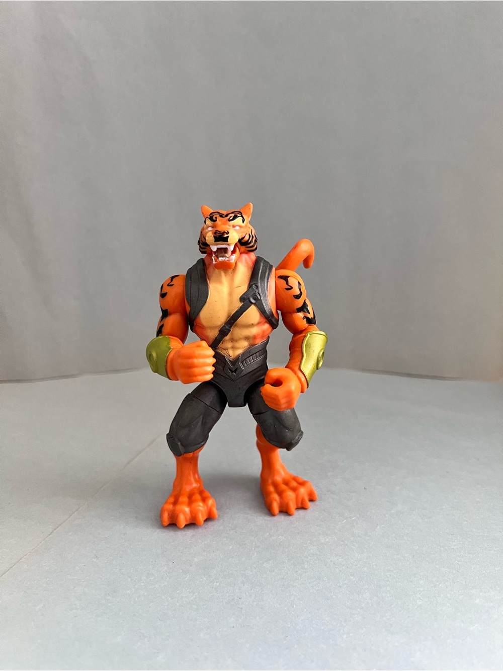 DC Batman Bronze Tiger 4” Figure